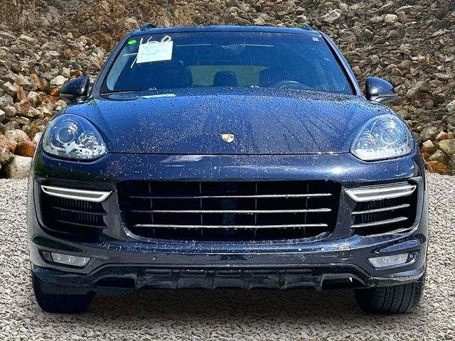 2016 Porsche Cayenne GTS