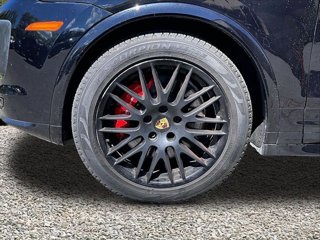 2016 Porsche Cayenne GTS