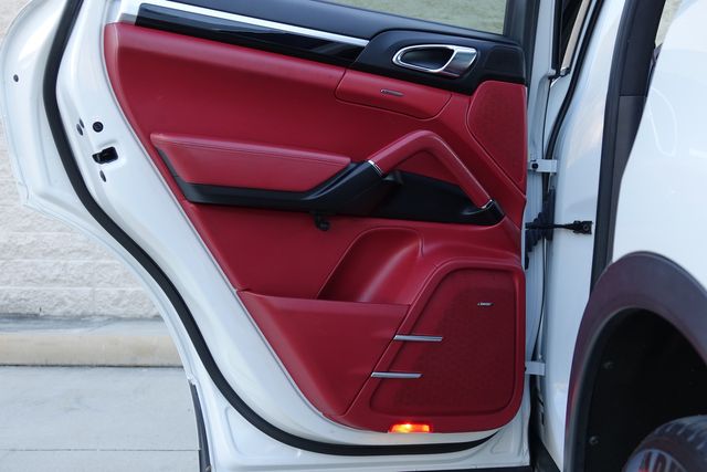 2016 Porsche Cayenne S | Plano, TX | Schneck Motor Company 2016 Porsche Cayenne S | Plano, TX | Schneck Motor Company