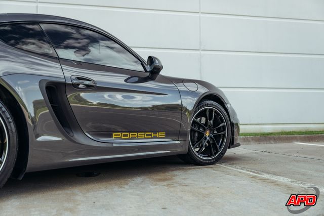 2016 Porsche Cayman GT4 Bodykit 2016 Porsche Cayman GT4 Bodykit