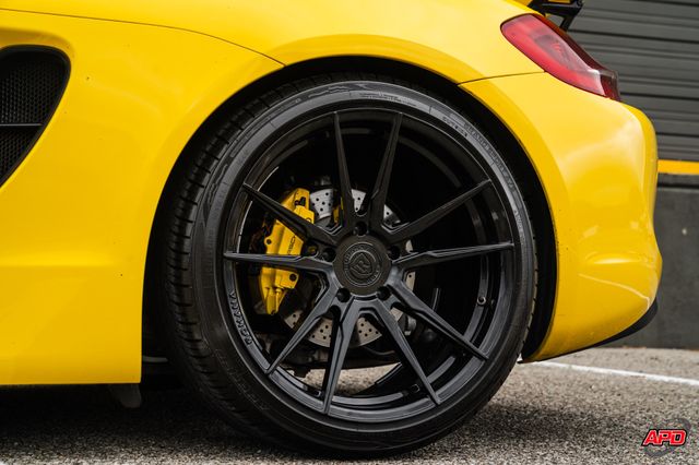 2016 Porsche Cayman GT4 Style 2016 Porsche Cayman GT4 Style