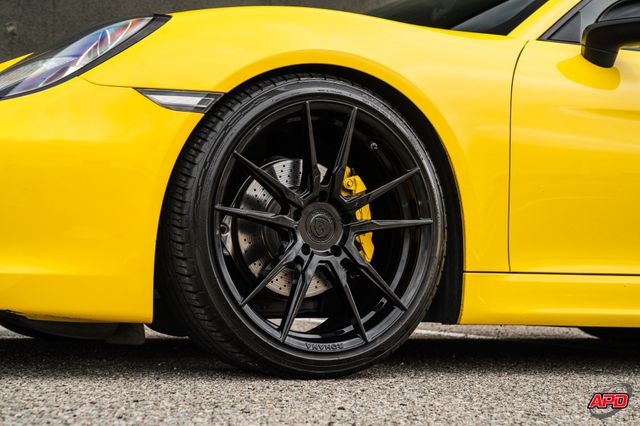 2016 Porsche Cayman GT4 Style 2016 Porsche Cayman GT4 Style