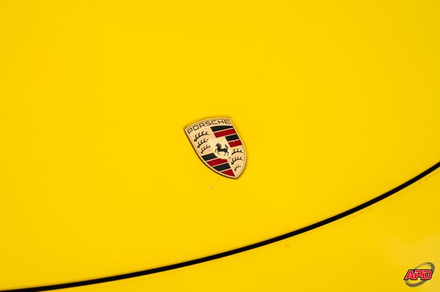 2016 Porsche Cayman GT4 Style 2016 Porsche Cayman GT4 Style