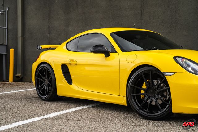 2016 Porsche Cayman GT4 Style 2016 Porsche Cayman GT4 Style