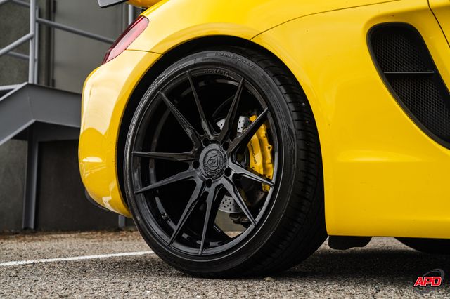 2016 Porsche Cayman Gt4 Style