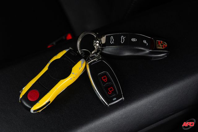 2016 Porsche Cayman GT4 Style 2016 Porsche Cayman GT4 Style
