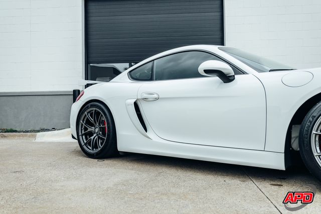 2016 Porsche Cayman GT4 2016 Porsche Cayman GT4