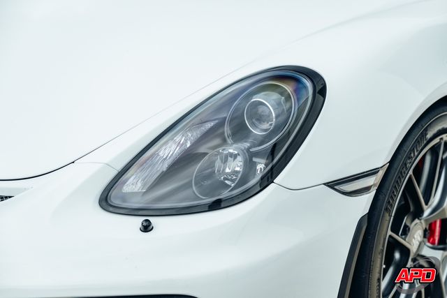 2016 Porsche Cayman GT4