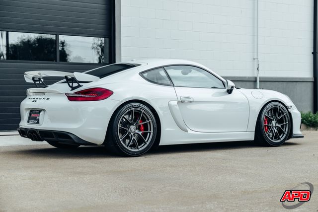 2016 Porsche Cayman GT4