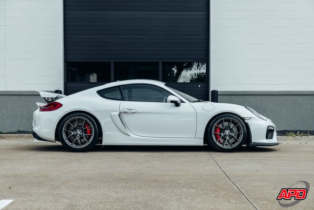 2016 Porsche Cayman GT4