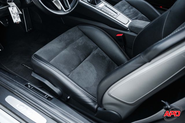 2016 Porsche Cayman GT4 2016 Porsche Cayman GT4