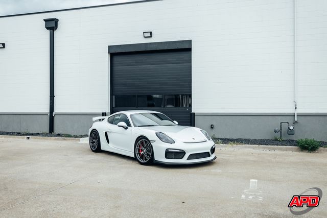 2016 Porsche Cayman GT4