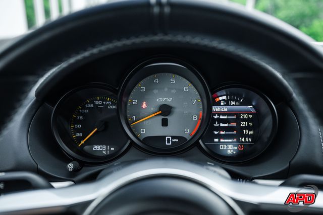 2016 Porsche Cayman GT4 2016 Porsche Cayman GT4