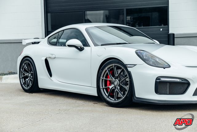 2016 Porsche Cayman GT4