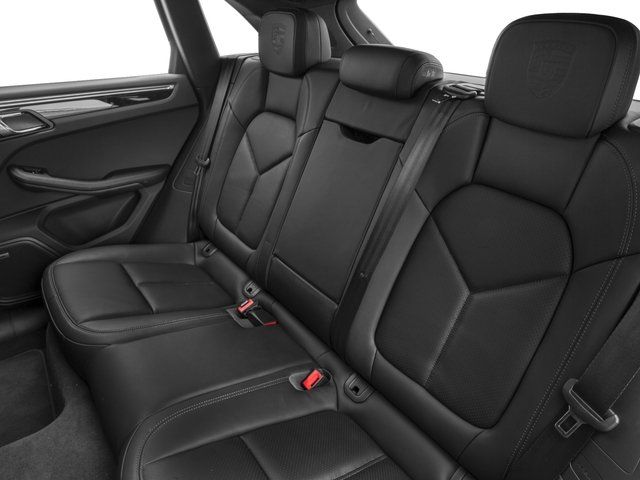 2016 Porsche Macan 3.6L Turbo 400hp Turbo