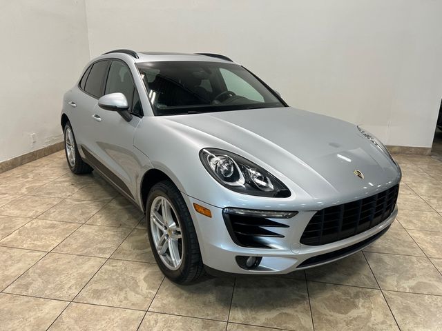 2016 Porsche Macan S