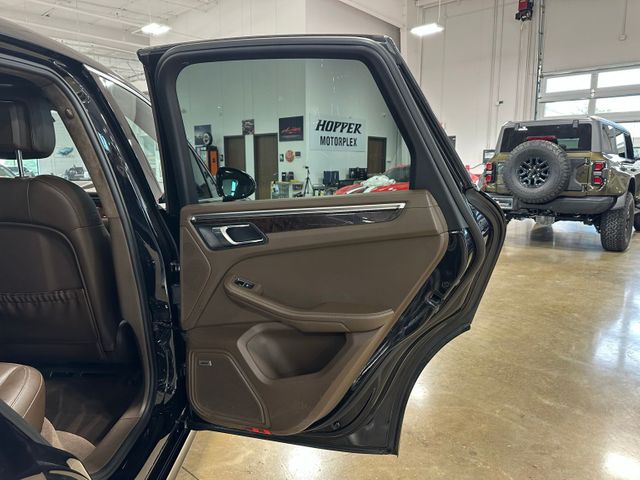 2016 Porsche Macan Turbo Premium Package Plus Panoramic Roof Lane ... | Irving, Texas | Hopper Motorplex 2016 Porsche Macan Turbo Premium Package Plus Panoramic Roof Lane ... | Irving, Texas | Hopper Motorplex