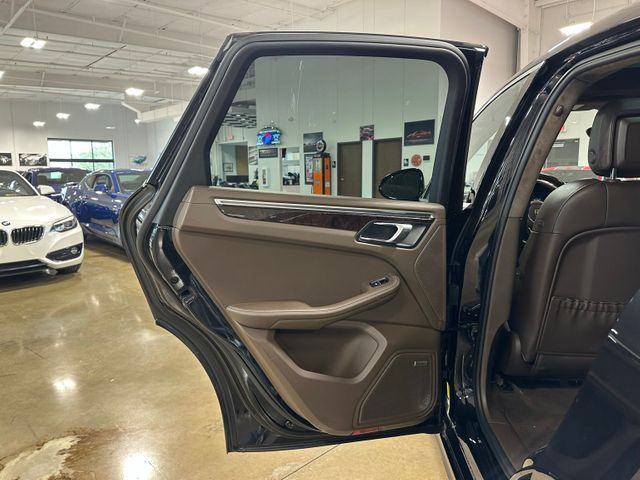 2016 Porsche Macan Turbo Premium Package Plus Panoramic Roof Lane ... | Irving, Texas | Hopper Motorplex 2016 Porsche Macan Turbo Premium Package Plus Panoramic Roof Lane ... | Irving, Texas | Hopper Motorplex