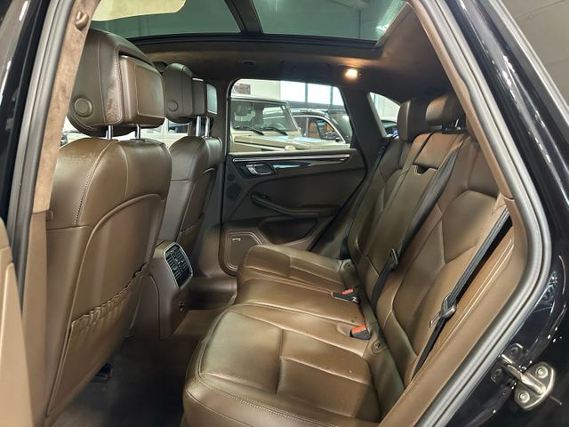 2016 Porsche Macan Turbo Premium Package Plus Panoramic Roof Lane ... | Irving, Texas | Hopper Motorplex