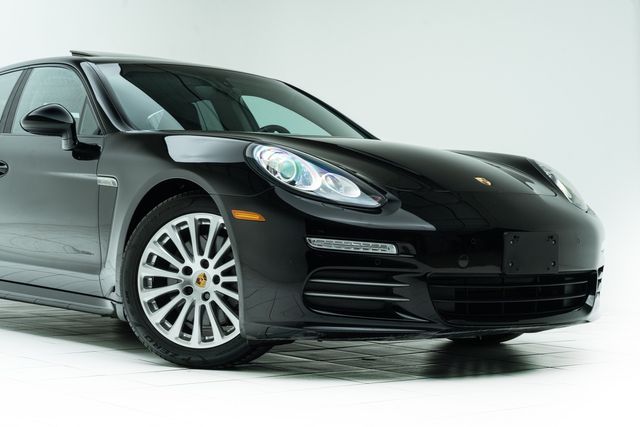 2016 Porsche Panamera 4 w/ Heavy Options | Carrollton, TX | Texas Hot Rides