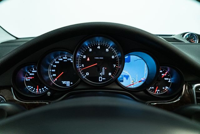 2016 Porsche Panamera 4 w/ Heavy Options | Carrollton, TX | Texas Hot Rides