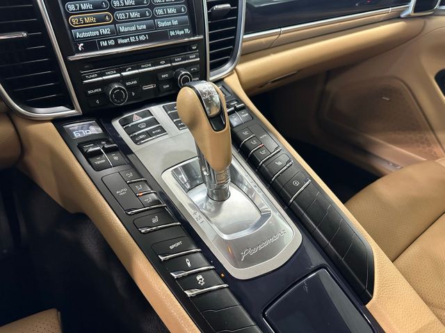 2016 Porsche Panamera 2 | Irving, Texas | Hopper Motorplex 2016 Porsche Panamera 2 | Irving, Texas | Hopper Motorplex