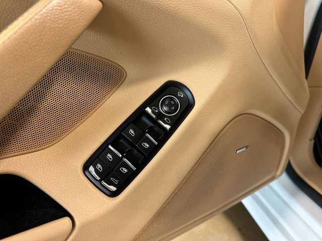 2016 Porsche Panamera 2 | Irving, Texas | Hopper Motorplex 2016 Porsche Panamera 2 | Irving, Texas | Hopper Motorplex