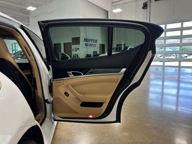 2016 Porsche Panamera 2 | Irving, Texas | Hopper Motorplex