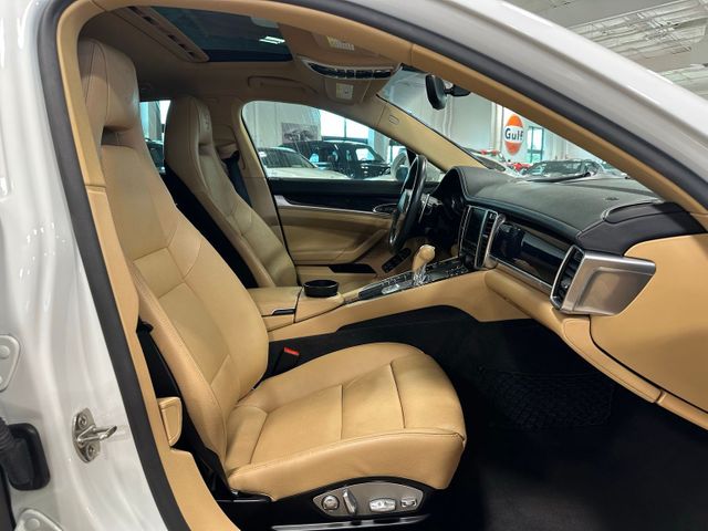 2016 Porsche Panamera 2 | Irving, Texas | Hopper Motorplex 2016 Porsche Panamera 2 | Irving, Texas | Hopper Motorplex