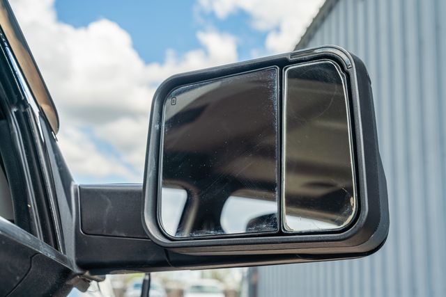 2016 Ram 1500 Laramie CREW CAB 4X4 W/ UPGRADES / REGULAR SERVICE | Austin, TX | Rocky Mountain Truck Stop Austin 2016 Ram 1500 Laramie CREW CAB 4X4 W/ UPGRADES / REGULAR SERVICE | Austin, TX | Rocky Mountain Truck Stop Austin