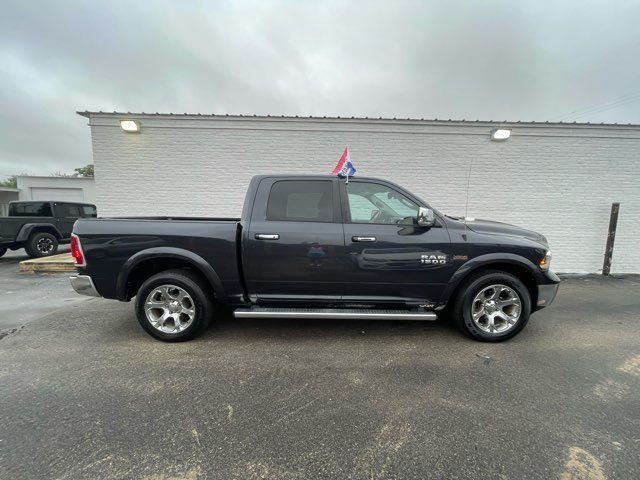 2016 RAM 1500 Pickup Laramie