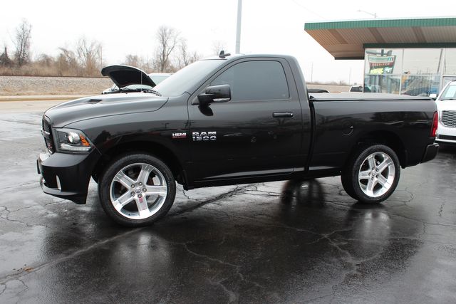 2016 Ram 1500 HEMI Sport R/T | Granite City, Illinois | MasterCars Company Inc. 2016 Ram 1500 HEMI Sport R/T | Granite City, Illinois | MasterCars Company Inc.