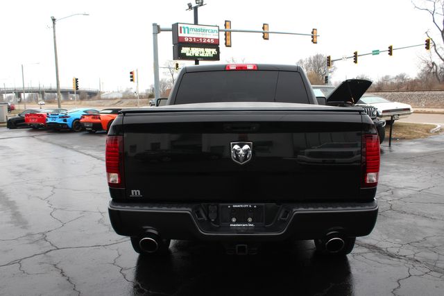 2016 Ram 1500 HEMI Sport R/T | Granite City, Illinois | MasterCars Company Inc. 2016 Ram 1500 HEMI Sport R/T | Granite City, Illinois | MasterCars Company Inc.