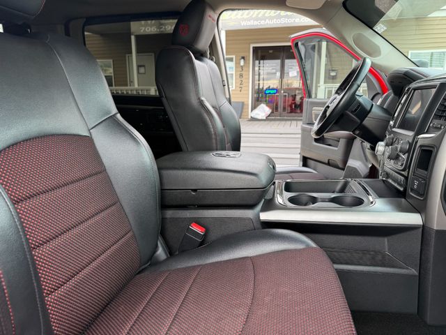 2016 Ram 1500 HEMI Sport 4WD