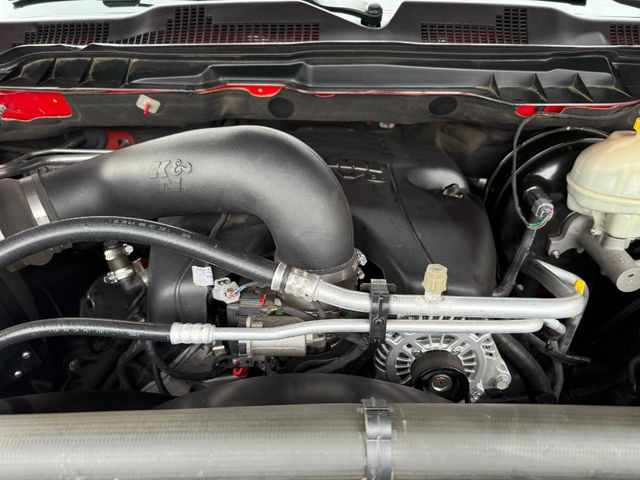 2016 Ram 1500 HEMI Sport 4WD