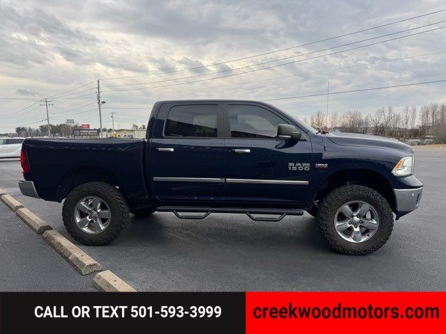 2016 Ram 1500 Big Horn 4x4 Hemi Crew Cab LIFTED 20s New Tires
