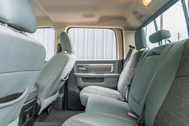 2016 Ram 2500 Big Horn CREW CAB 4X4 / 6.7L DIESEL / LUXURY GROUP | Austin, TX | Rocky Mountain Truck Stop Austin 2016 Ram 2500 Big Horn CREW CAB 4X4 / 6.7L DIESEL / LUXURY GROUP | Austin, TX | Rocky Mountain Truck Stop Austin