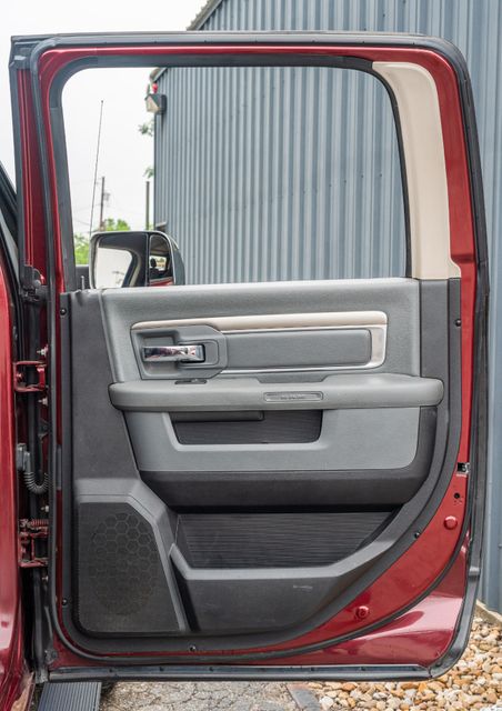 2016 Ram 2500 Big Horn CREW CAB 4X4 / 6.7L DIESEL / LUXURY GROUP | Dallas, TX | Rocky Mountain Truck Stop Dallas 2016 Ram 2500 Big Horn CREW CAB 4X4 / 6.7L DIESEL / LUXURY GROUP | Dallas, TX | Rocky Mountain Truck Stop Dallas