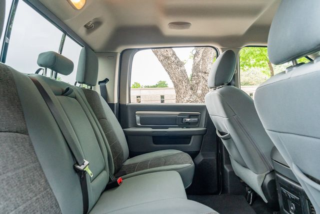 2016 Ram 2500 Big Horn CREW CAB 4X4 / 6.7L DIESEL / LUXURY GROUP | Austin, TX | Rocky Mountain Truck Stop Austin 2016 Ram 2500 Big Horn CREW CAB 4X4 / 6.7L DIESEL / LUXURY GROUP | Austin, TX | Rocky Mountain Truck Stop Austin