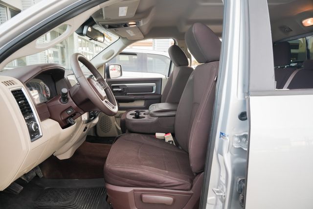 2016 Ram 2500 SLT / 4X4 / 6.4L HEMI | Austin, TX | Rocky Mountain Truck Stop Austin