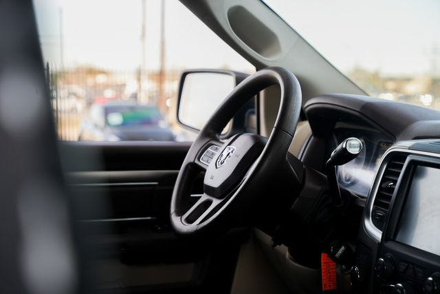 2016 Ram 2500 SLT / 4X4 / 6.4L HEMI | Austin, TX | Rocky Mountain Truck Stop Austin 2016 Ram 2500 SLT / 4X4 / 6.4L HEMI | Austin, TX | Rocky Mountain Truck Stop Austin