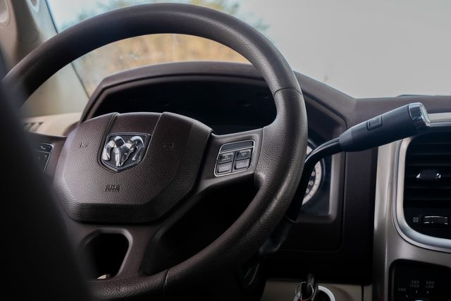 2016 Ram 2500 SLT / 4X4 / 6.4L HEMI | Austin, TX | Rocky Mountain Truck Stop Austin 2016 Ram 2500 SLT / 4X4 / 6.4L HEMI | Austin, TX | Rocky Mountain Truck Stop Austin