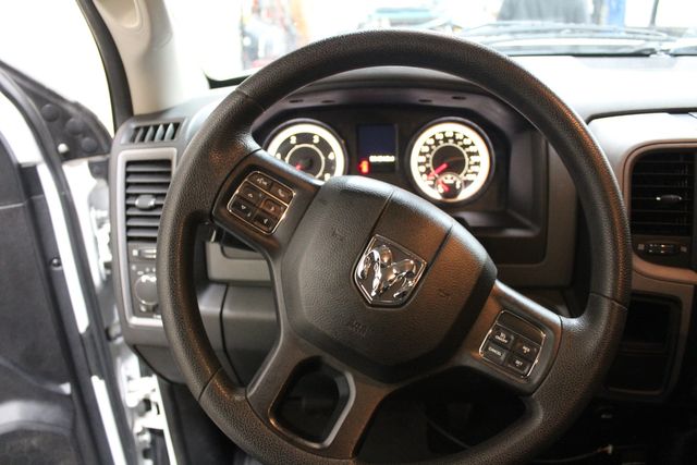 2016 Ram 2500 Diesel 4x4 Manual Tradesman | Roscoe, IL | Autoland Outlets 2016 Ram 2500 Diesel 4x4 Manual Tradesman | Roscoe, IL | Autoland Outlets