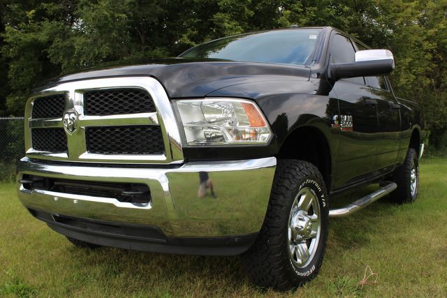2016 Ram 2500 Diesel Manual 4x4 Tradesman | Roscoe, IL | Autoland Outlets 2016 Ram 2500 Diesel Manual 4x4 Tradesman | Roscoe, IL | Autoland Outlets