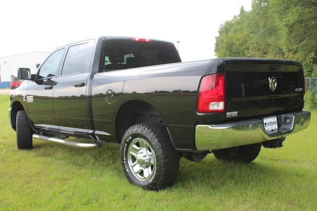 2016 Ram 2500 Diesel Manual 4x4 Tradesman | Roscoe, IL | Autoland Outlets 2016 Ram 2500 Diesel Manual 4x4 Tradesman | Roscoe, IL | Autoland Outlets