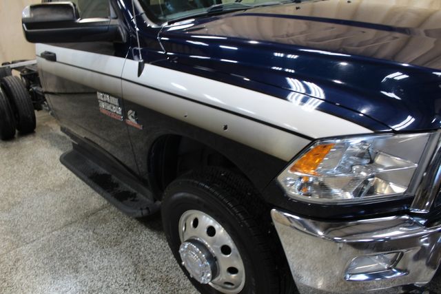 2016 Ram 3500 Chassis Cab 4x2 Diesel SLT | Roscoe, IL | Autoland Outlets 2016 Ram 3500 Chassis Cab 4x2 Diesel SLT | Roscoe, IL | Autoland Outlets