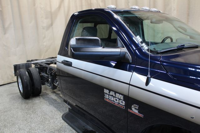 2016 Ram 3500 Chassis Cab 4x2 Diesel SLT | Roscoe, IL | Autoland Outlets 2016 Ram 3500 Chassis Cab 4x2 Diesel SLT | Roscoe, IL | Autoland Outlets
