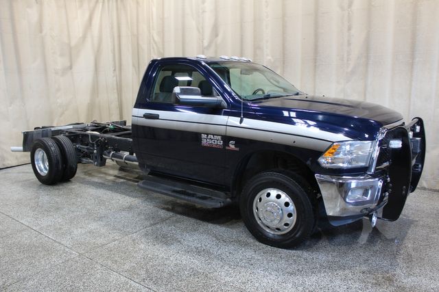2016 Ram 3500 Chassis Cab 4x2 Diesel SLT | Roscoe, IL | Autoland Outlets 2016 Ram 3500 Chassis Cab 4x2 Diesel SLT | Roscoe, IL | Autoland Outlets