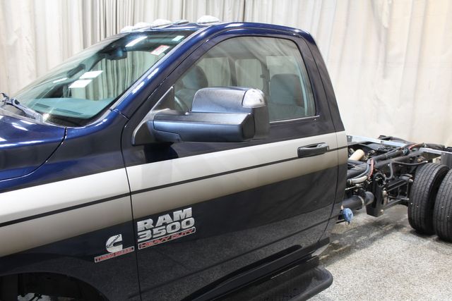 2016 Ram 3500 Chassis Cab 4x2 Diesel SLT | Roscoe, IL | Autoland Outlets 2016 Ram 3500 Chassis Cab 4x2 Diesel SLT | Roscoe, IL | Autoland Outlets