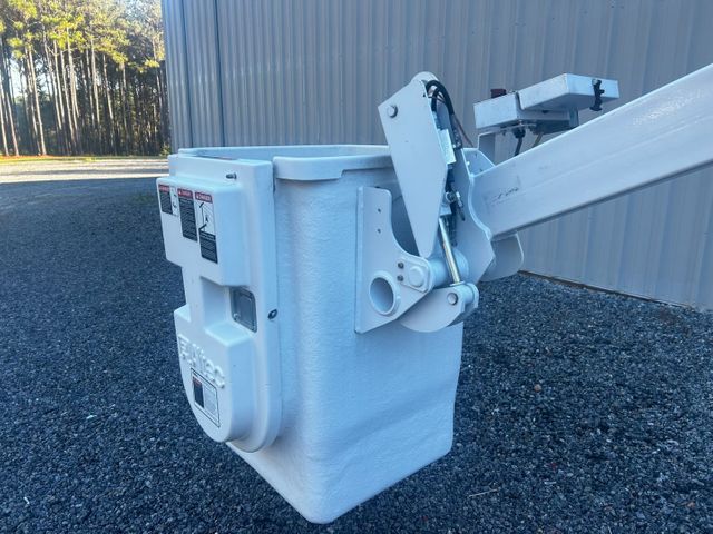 2016 Ram 4500 Altec AT235 40ft Working Height | Irving, TX | Pinnacle Trucks 2016 Ram 4500 Altec AT235 40ft Working Height | Irving, TX | Pinnacle Trucks